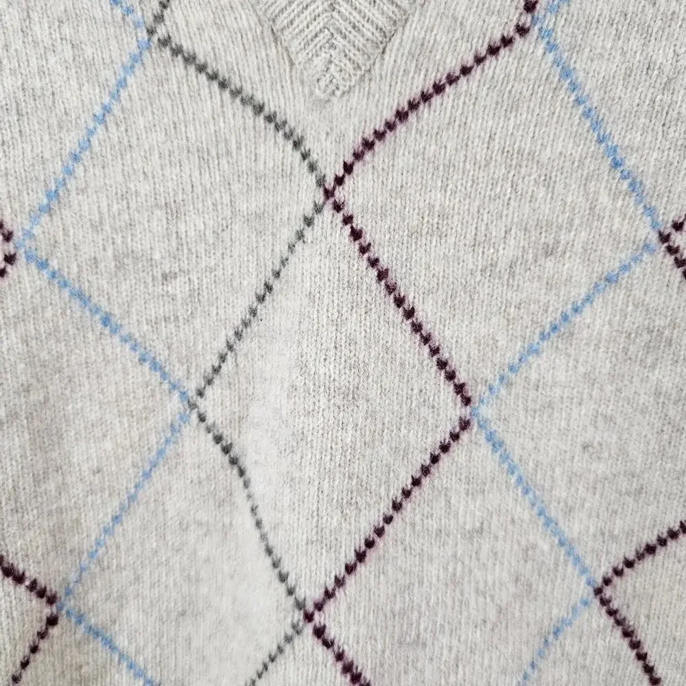 Vintage Four Winds 100% Lambswool V-neck Argyle Sweater Size Medium